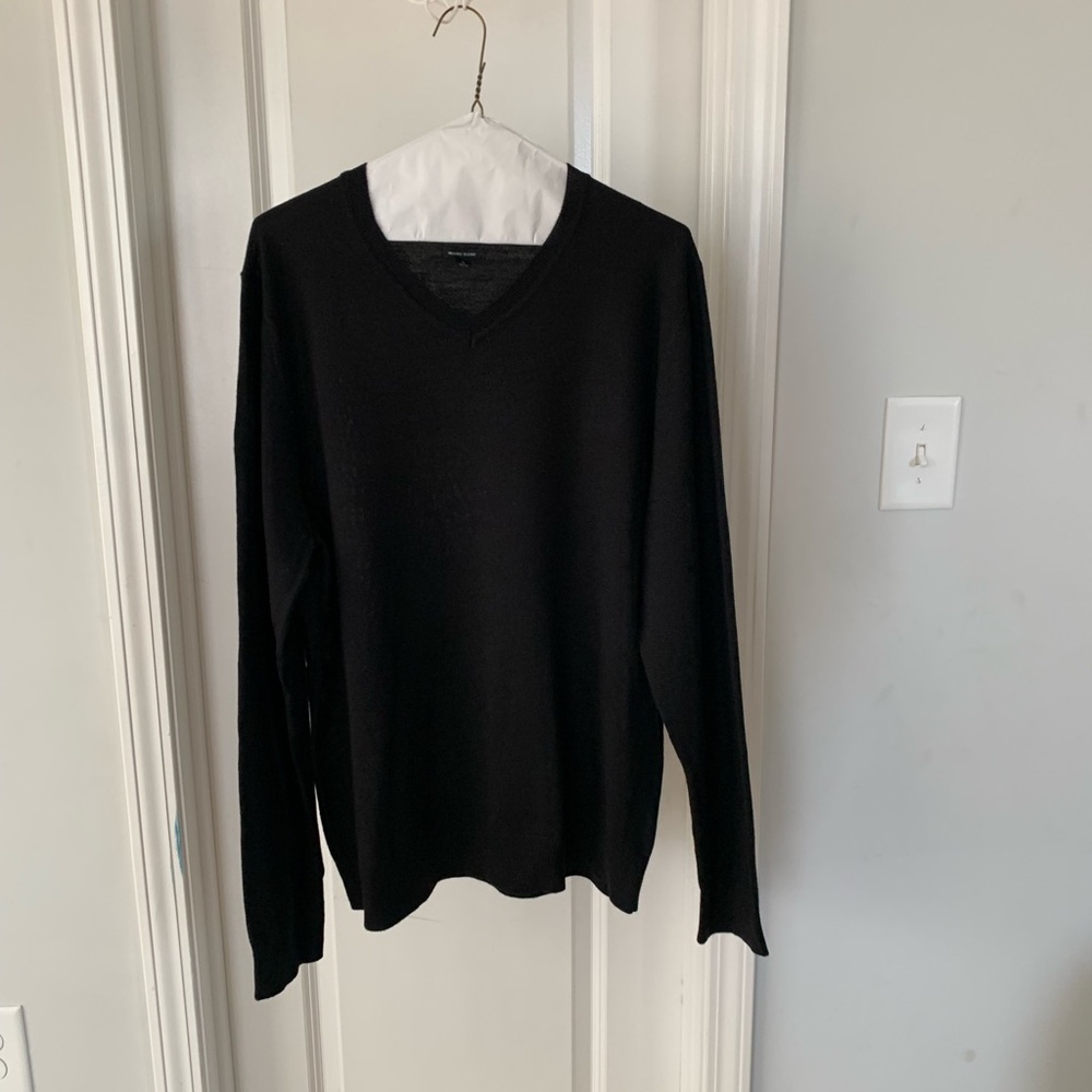 Apt. 9 Men's Classic Black V-Neck Sweater